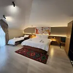 Mik Hotel Korce